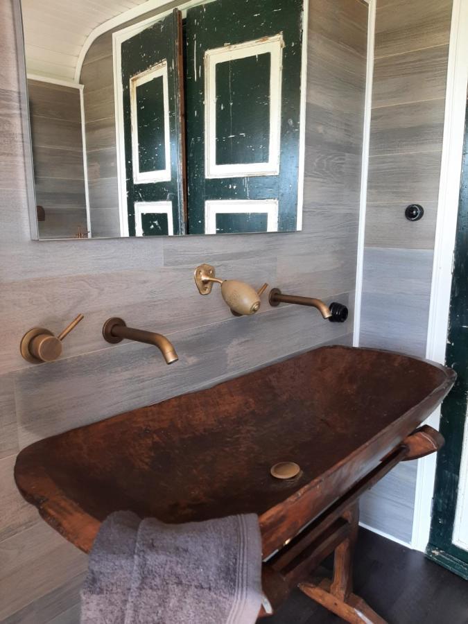 Glamping De Vrije Wind, Tentverhuur Houwerzijl 外观 照片